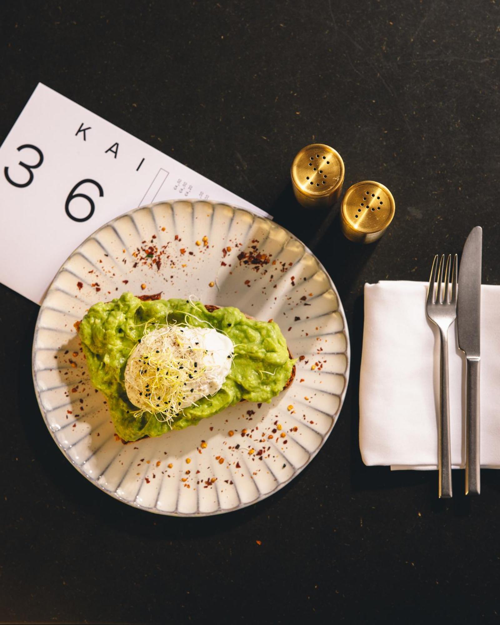 Kai 36 - Hotel Zwischen Fels Und Fluss Graz Eksteriør billede Avocado and poached egg